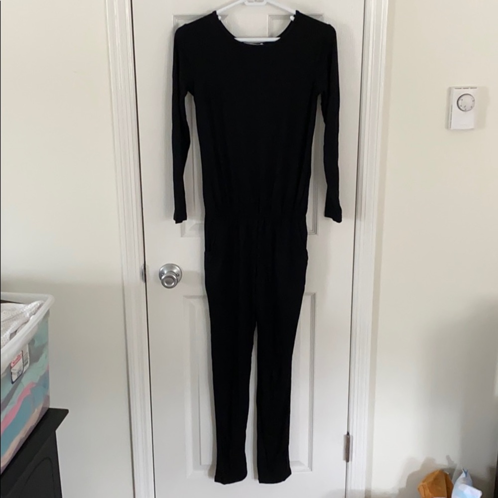 NWT Shang Ya Black Jumper